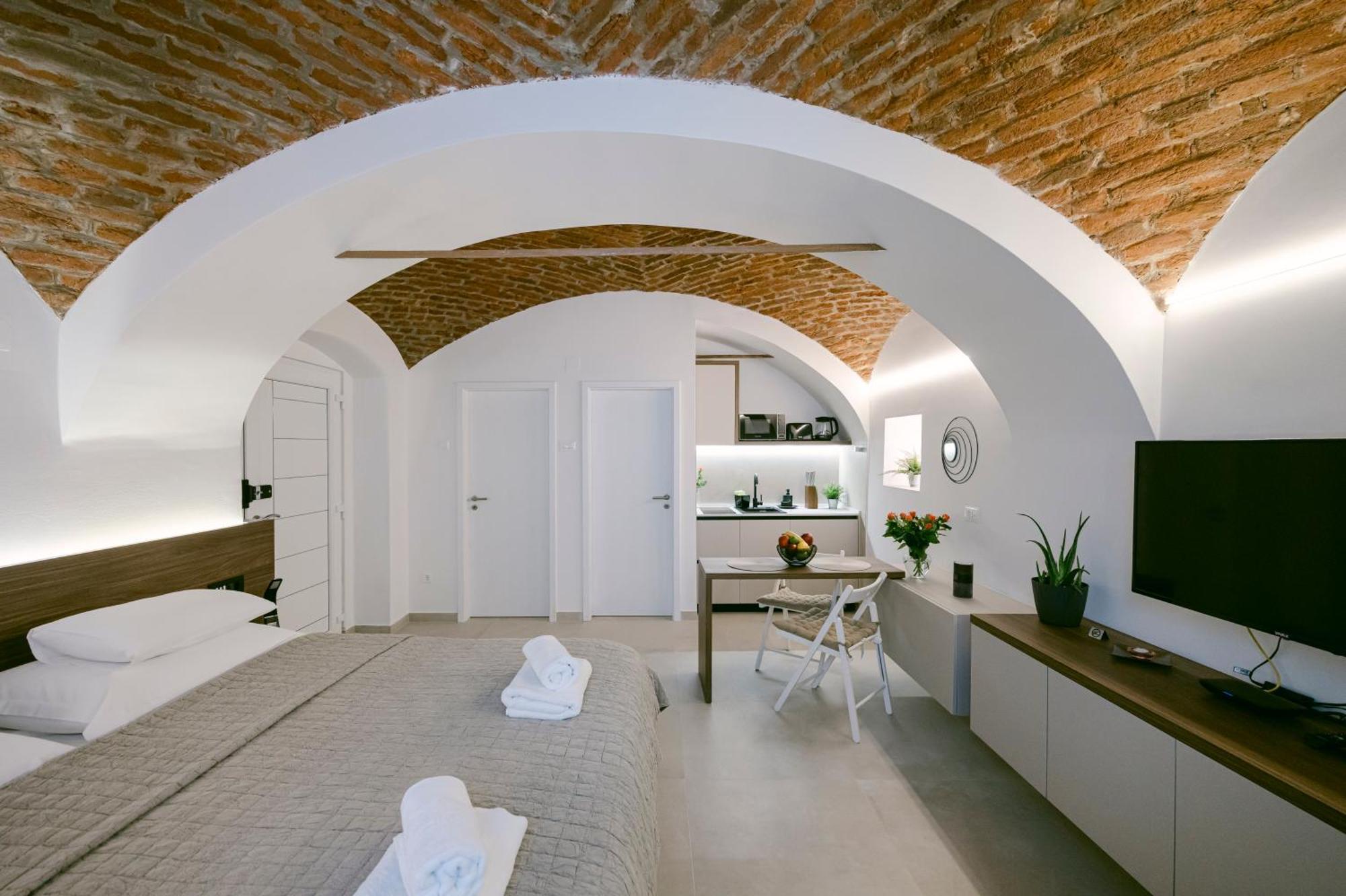 Apartment Tkalča Zagreb Bagian luar foto