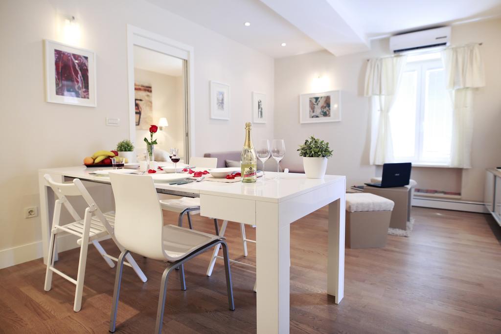 Apartment Tkalča Zagreb Bagian luar foto